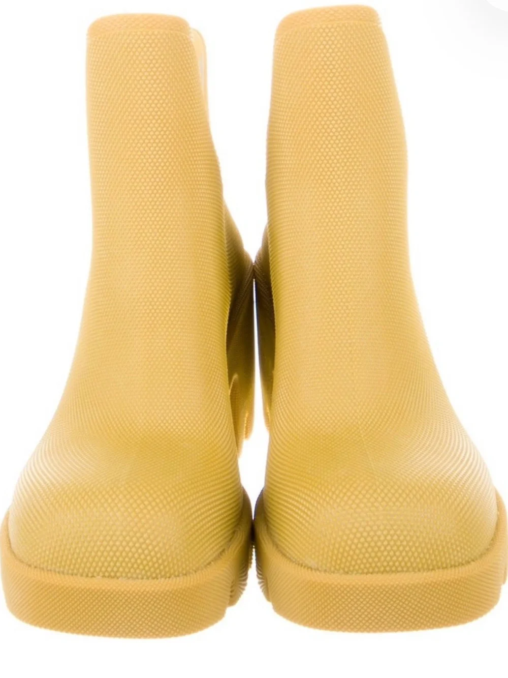 Burberry Women's Yellow Rain Boots